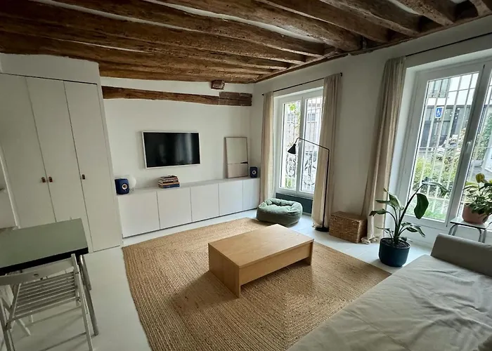 Apartament Private Garden In Montmartre